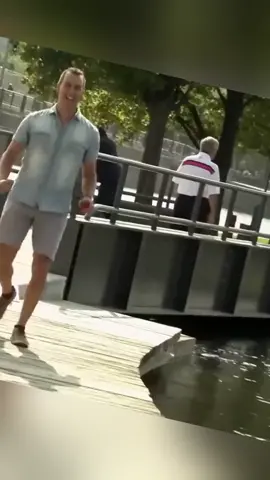 try to not laugh 🤣😂 #foryou #foryou #comedyvideo #tiktok #funnymoments #prank #foryoupage #comedyvideos😅😂 #viral #Funny #comedyvideo 