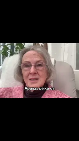 Deixe-os, vai ficar tudo bem! #tradução #viral #luxurylife #luxury #deixarir #mulheres #MentalHealth #fyyyyyy #legenda #relacionamento #advice 