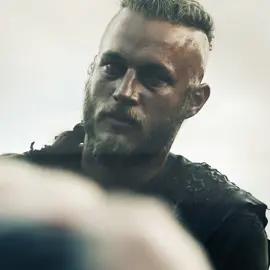 ‘Who wants to be King’ // #ragnarlothbrok #vikings #vikingsedit #ragnaredit #edit #foryou #fyp #viral (ORIGINAL CONTENT)
