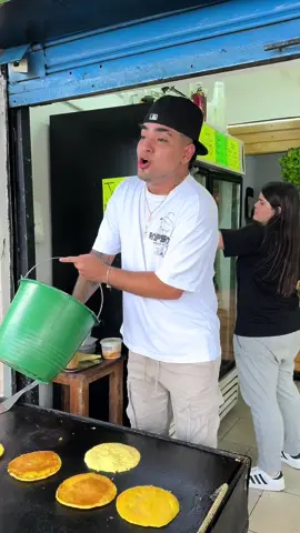 Consegui trabajo en naguanaguaaaa… 