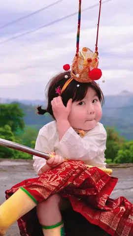 Tôn ngộ Không Yao Yao #yaoyao #摇摇 #摇一摇 #cutebaby #baby 