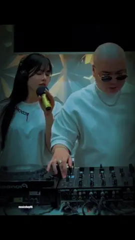 Đi về đâu, đôi bàn chân chai sần...#musicshop #djtrieumuzik #oanhta #cover #luotsongdapmay  #thientu #remix #dance #dj #music #nhachaymoingay #musicshop95 #LearnOnTikTok 