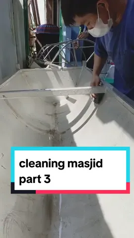 cleaning masjid part 3|Membersihkan keranda  #fyp #ustadadithidayat #dakwah #fypシ゚viral #islami #hijrah 