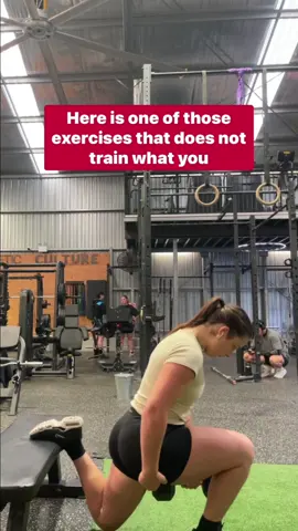Honestly, straight facts from Coach Loz xo 🤣 #funny #gym #bulgariansplitsquat 