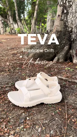 UNBOX : Teva Hurricane Drift รองเท้า Lifestyle ที่สามารถลุยน้ำได้  พิกัด : ร้าน Campergarten #campergarten #teva #unbox #unboxing #รองเท้า #รองเท้าแฟชั่น 