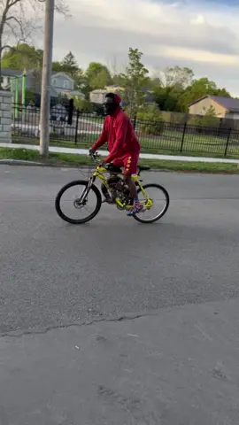 7 gears are better than one!⚙️ #2stroke #bikelife #motorizedbicycle #pwk21mmsuperflow #banginggears #jackshaft #mechanical #rigged #fy #foryour #7gears #chainstay #chainalignment 