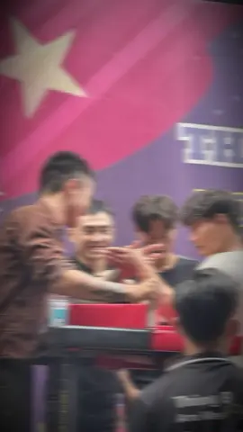 #CapCut ido dương đức xuất hiện tại giải để chuẩn bị tháng 7 come back#duongtayvattay #xuhung #armwrestling #vatay #duongtay #vattaythegioi #duongduc #duongducarmwrestling #duongducvattay 