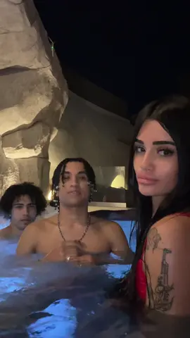 ash ti gul @Ayo🖤 ?