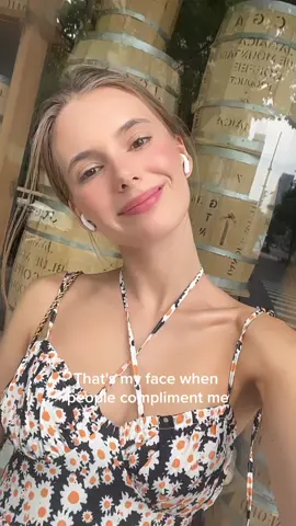 😁 🤍 what is your reaction to the compliments ? #trending #tiktokthai #tiktoktaiwan 