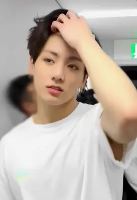 #jungkook อห. หล่อจัง😊 #jk #bts #army #fypシ゚viral #ขาวจริง 