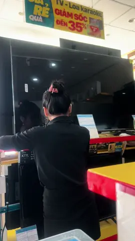 Ca sĩ 4️⃣ ngón ….🤭 @NhưNhư #dienmayxanh #xuhuong 