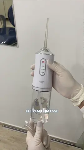 Irrigador bucal! #aparelhoortodontico #aparelhofixo #cordeborrachinha #tratamentoortodontico #irrigadorbucal