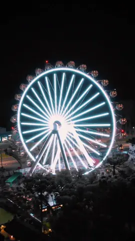 Rosa Gigante de Canela RS 📍 #canela #serra #serragaucha #rs #roda #rodagigante #luz #noite #dji #djiair2s #air2s #drone #dronevideo #turistando @DJI Official 