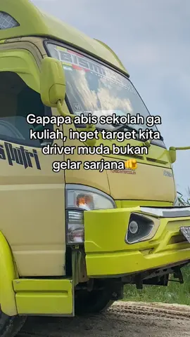 Gelar driver muda adalah tujuankuu💪#drivermudapunyacerita #drivermuda #fyp 