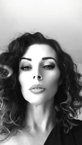 🙄🙄😳😳😳 #parati #fyp #mujer #feliz #primavera #findesemana #finde #filtros #latonteriadeldia 