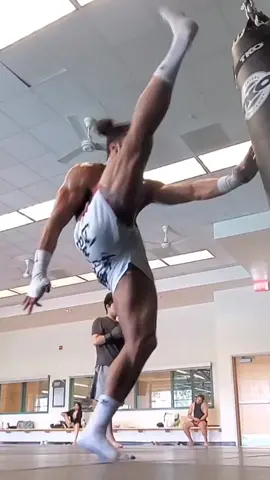 On it 💪🏾😤 #martialarts #capoeira #taekwondo 