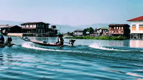 #fyp #inlaylake #myanmar #myanmartiktok🇲🇲🇲🇲 #inlay 