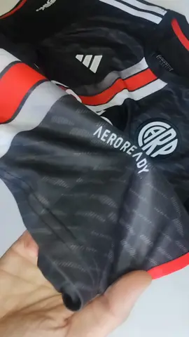 Ya disponible nueva camiseta suplente de River que te parece? #parati #indumentaria #riverplate 