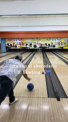 🎳 (no vayan si son malas perdedoras jiji) #abc #cita #bowling #bolos #dateideas #couple #chile #Love #amor #abecedariochallenge #coupledate #ideasdecitas #parejas #happyland 