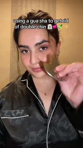 lymphatic drainage using a gua sha✨💗✨ #fyp #skincare #clearskin #browntiktok #punjabisong #beauty #koreanskincare #browngirl #karanaujla #trending 
