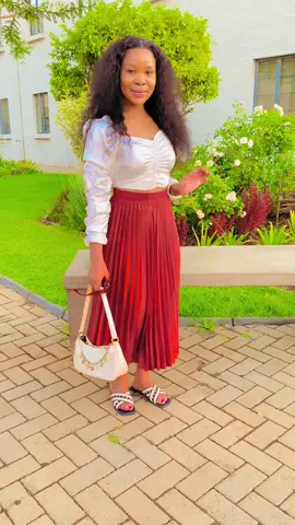 Happy Mothers Day🌹🌹 #tiktoksouthafrica🇿🇦 #fashiontiktokforyou #TikTokFashion #OOTD #cleangirlaesthetic #limpopotiktokers🥰🥰🥰🥰 #sama28 #wigtiktok #wiginfluencer #foschini #jetfashion @Jet Fashion @Foschini SA 