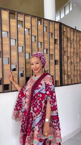 #🌎dressingworld |#African style🌏🗺️📍🔥#wethebadest#alwaysgiveyouthatyouwant#🇳🇬🇿🇦🇬🇭❤️‍🔥💯👰💍#followforbest🧵👠👑#📍❤️dressingworld 💯#🌎dressingworld 