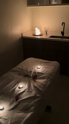 استمتعي ب أجمل تجربة مساج ✨#ترند_تيك_توك_مشاهير🧿❤️🔥اكسبلور #اكسبلورexplore_o🤭❤_تصويري #صالون#مساج_علاجي_بالزيوت #مساج_علاجي_احترافي 