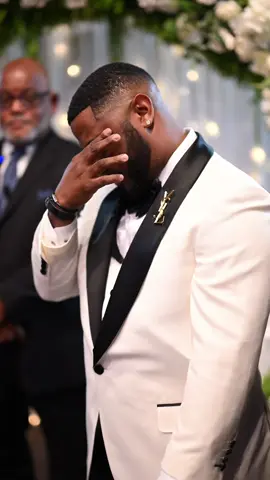 Love Wins 🏆  #houstonphotographer  #Houstonweddingphotographer #Bride #Justmarried #Groom  #Love #BlackLove #WeddingPhotography  #Wedding 