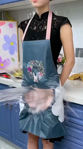 Celemek Apron Masak Karakter Anti Air Anti Minyak Tali Waterproof, #apron  #apronmasak #apronmurah  #celemek #celemekantiair #fypシ゚viral 
