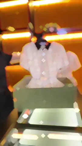 Em ý sangggg 😍😍😍 #xuhuong #thoitrangcaocap #vaythietkecaocap #thoitrangquangchau 