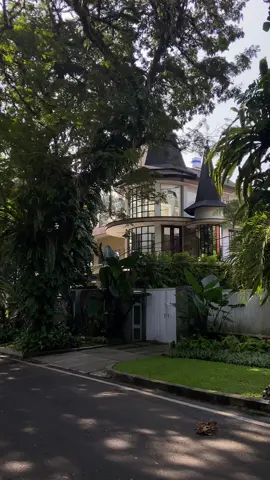 The atmosphere is cool and calm, it feels like you are in the world of ghibi 🤩 #fyp #fypシ #fypage #zyxcba #malang #kotamalang #malanghits #malangterkini #malang24jam #malangvibes #idjenmalang 