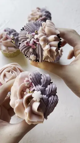 Look at these😍 #fyp #cupcakes #cakesurabaya #cupcakesurabaya #kueultahsurabaya 