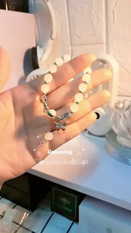 Vòng tay bướm xinh 🌷#fyp #xhtiktok #tuyenpham0109 #vongtay #foryoupage #affiliatemarketing 