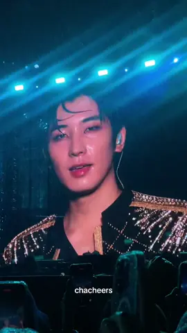 your annual reminder of #wonwoo rock with you rain fancam #seventeen #bethesuninjakarta #svt #fyp @SEVENTEEN 