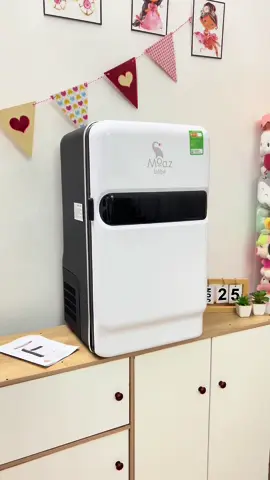 📣📣 PHIÊN BẢN TỦ LẠNH NÂNG CẤP MỚI CỦA NHÀ MOAZ BÉBÉ 👍🏻👍🏻 ❄️ Tủ Lạnh Mini Moaz Bébé MB-083: Dễ dàng chiều lòng ba mẹ ở mọi cung bậc nhiệt độ...Những chiếc tủ lạnh mini của nhà Moaz BéBé luôn được ba mẹ tin yêu và lựa chọn vì sở hữu giao diện thu hút cùng tính năng nổi bật - cấp đông sữa mẹ - một tính năng mà không phải tủ lạnh mini nào cũng làm được. Và để tiếp nối sự tin yêu của ba mẹ, Moaz BéBé đã nghiên cứu và cho ra đời tiếp một chiếc tủ lạnh mới dành cho năm 2024. 𝗡𝗵𝘂̛̃𝗻𝗴 đ𝗮̣̆𝗰 đ𝗶𝗲̂̉𝗺 𝘁𝗵𝘂́ 𝘃𝗶̣ 𝘃𝗲̂̀ 𝗠𝗕-𝟬𝟴𝟯 👇 ✔ Thiết kế 2 khoang, chia ngăn làm mát và làm đông riêng biệt ✔ Nhiệt độ cài đặt tùy chỉnh từ 10 độ đến -20 độ C (dành cho ngăn đông) ✔ Khoang chứa rộng rãi lên đến 30 lít (ngăn đông 7L, ngăn mát 23L) ✔ Hệ thống máy nén làm lạnh nhanh, độ ồn thấp ✔ Chất làm lạnh không chứa flour, thân thiện với môi trường ✔ Cửa tủ có chốt an toàn, ngăn khí lạnh tràn ra ngoài ✔ Tích hợp bảo quản mỹ phẩm, mặt nạ, hoa quả cho mẹ ✔ Núm xoay điều chỉnh nhiệt độ phía sau (COLD: làm lạnh, FROZEN: cấp đông vừa, MAX: đông lạnh) 👉 Bảo hành vàng 12 tháng, lỗi 1 đổi 1 #hibabymom #moazbebe #tulanhmoazbebe #mb083 