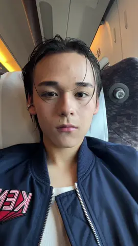 海外育ちだから日本語できないって勘違いされる事結構多い笑 オーストラリアで6年間日本人学校も通ってたよ🫶