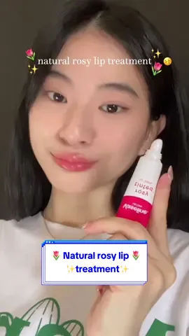 Bibir pink natural karena pakai Vaseline Rosy Tinted lip care. Yuk cobain juga checkout produknya di keranjang kuning🛍️✨ #vaseline #lipcare #bibirsehat #bibirpink 