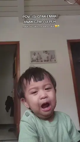 Sampai kapannn??? 😭  #bayitiktok #timeflies #toddler #1tahun #anak1tahun #fyp #anakgtm #anaksusahmakan 