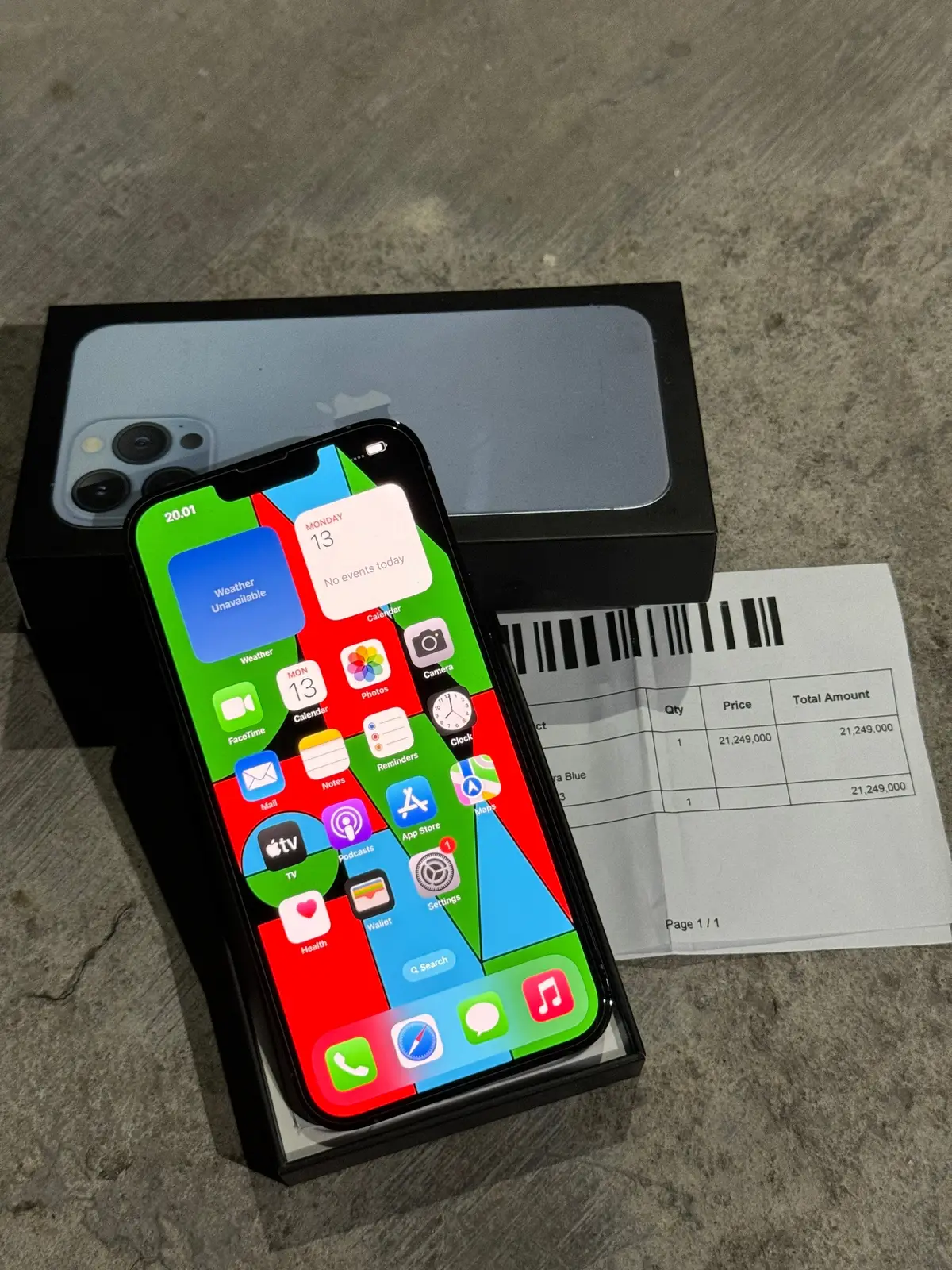 Iphone 13 promax 256 blue ibox Kondisi mulus terawat 98% mulus Normal semua pemakaian  Batre held 87% ori  Nota prmbelian ada  Kelengkapan fulset  IDR : 14.600.000 WA : 081235889997 COD surabaya - gresik