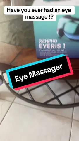 I freaking love this eye massager #massage #eyemassager #headacherelief #headache #headmassage 