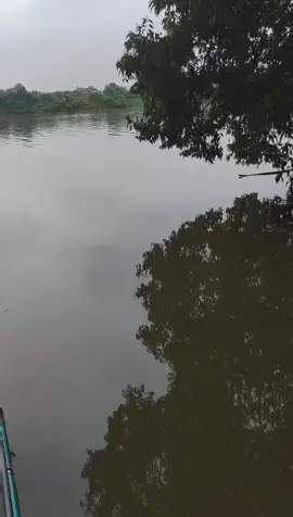 Tàu ngầm đang chạy 😂😂 #xuhuong #thinhhanh #tiktoker #cuocsong #ongkinhcambien #tiktokviral #thinhhanhxuhuong #thinhhanh2024 #tiktoknews #xuhuong2024 