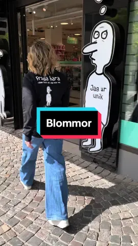 Nu kan du köpa blommor som aldrig dör på NORMAL! 🌸🌺🌷🌼 #normalsverige #blommor #summerflowers #foreverflowers 