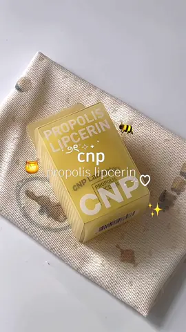 tìm ra chân ái dưỡng môi căng mọng roàii 🍒 #kbeauty #kbeautyskincare #kbeautyproducts #cnplaboratory #lipbalm #xuhuong #trending #fyp #fypシ゚viral #viralvideo 
