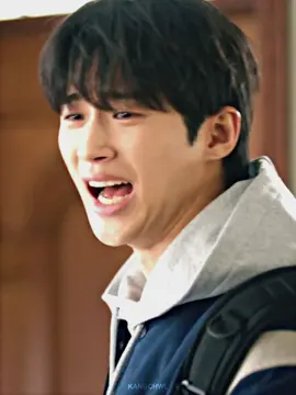 hes so expressive i love it sm😭 (this is only from ep 11) #lovelyrunner #byeonwooseok 