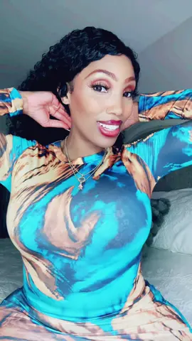 Grab these headphones in the TikTok shop  #miniso #headphones #bluetooth 