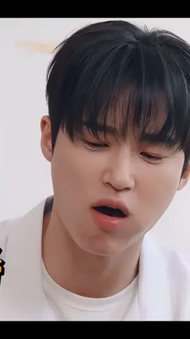 our big baby seems to really like to eat😂🫵🏼❤️ #byeonwooseok #fyp 