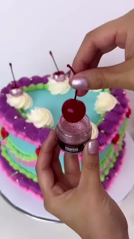 13 going on 30 cake inspired by Jenna’s dress! #cakedecorating #cakes #13goingon30 #vintagecake #piping #satisfying #foryou 