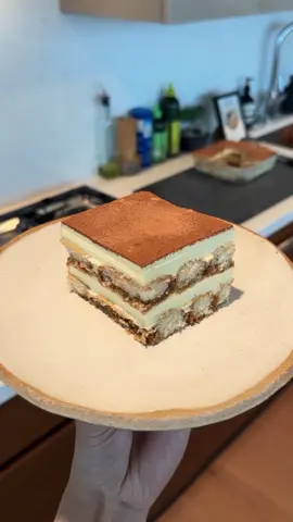 Tiramisuuuuu ☕️ y’all idk If I’m allowed to show u the recipes in my book, but feel free to screen shot this one. Nobody snitch. ok bet 😁🤝🏼