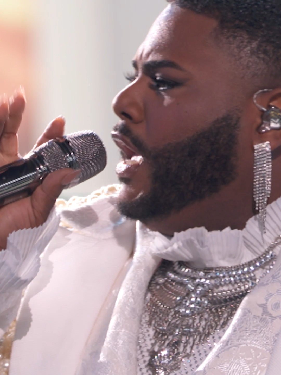 @asherohavon is one of a kind belting QUEEN @beyonce's #Irreplaceable !! 🤩🔥 #TheVoice #Lives