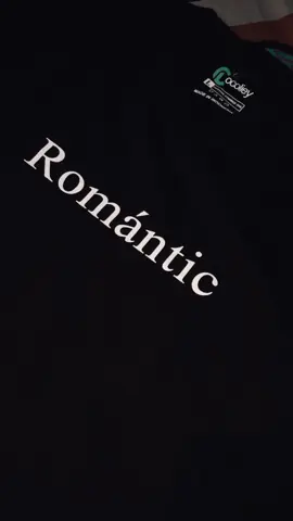 Love language kalian apa🤩#recomendoutfit #bismillahfyp #outfitstarboy #outfitskena #rekomendkaos #rekomendasitshirt #kaosviral #outfitnongki 